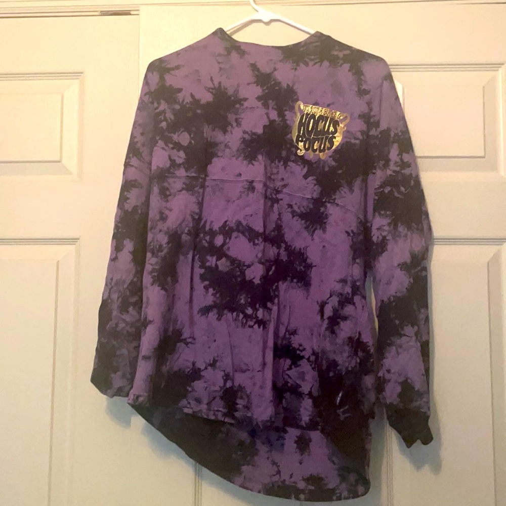 Disney spirit jersey- “Hocus Pocus” size medium